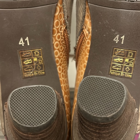 L'Artiste by Spring Step Dramatic Boot - Picture 14 of 15